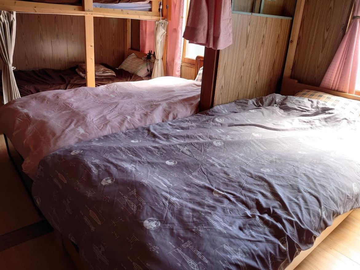 Otaru Guest House Tarune Екстериор снимка