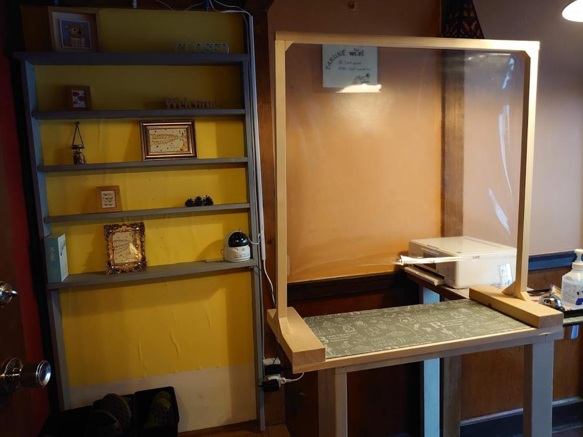 Otaru Guest House Tarune Екстериор снимка