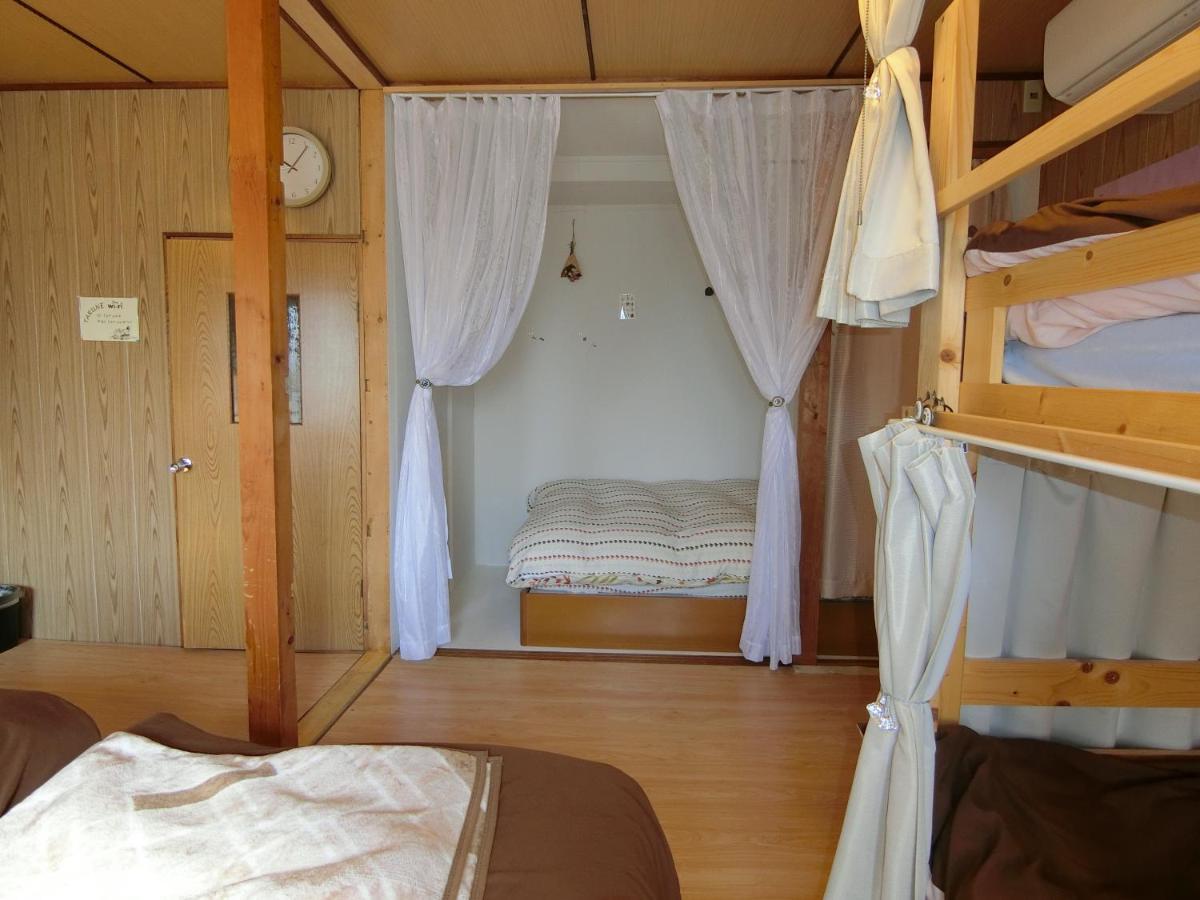Otaru Guest House Tarune Екстериор снимка