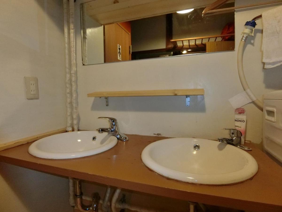 Otaru Guest House Tarune Екстериор снимка